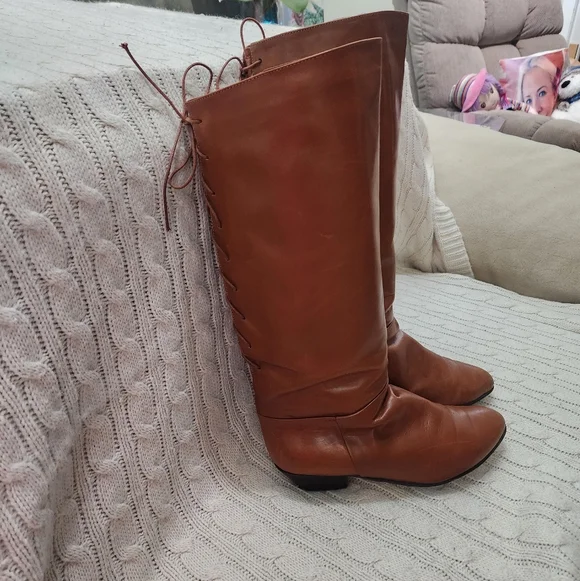 Elegant Brown Leather Knee-High Boots.made In Itali.7 W. - Picture 3 of 12